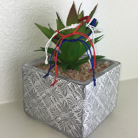 🇺🇸3 Piece Set Handmade Chinese knotting Bracelet - Picture 8 of 8